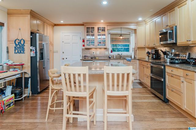 881 RIDGEWAY CIRCLE, Talladega, AL 35160