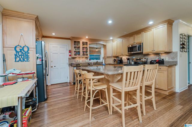 881 RIDGEWAY CIRCLE, Talladega, AL 35160