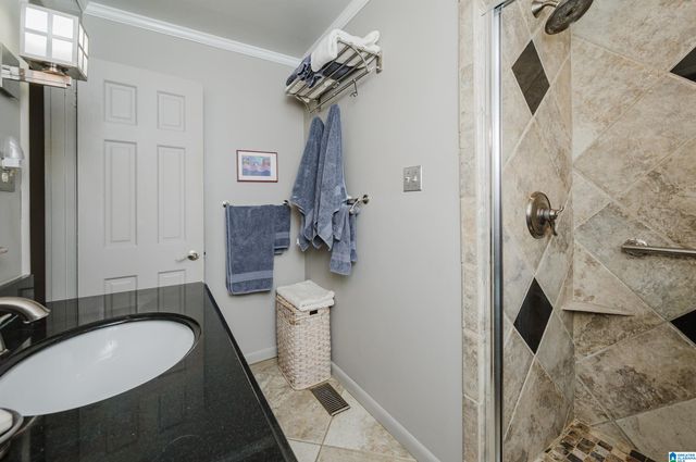 881 RIDGEWAY CIRCLE, Talladega, AL 35160