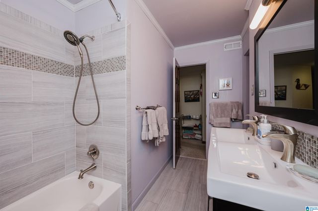 881 RIDGEWAY CIRCLE, Talladega, AL 35160