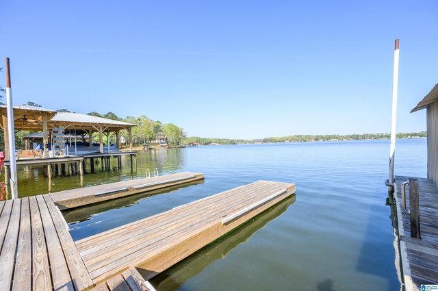 881 RIDGEWAY CIRCLE, Talladega, AL 35160