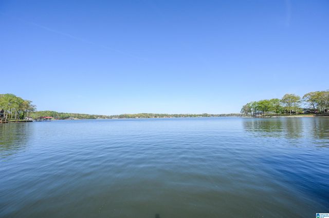 881 RIDGEWAY CIRCLE, Talladega, AL 35160