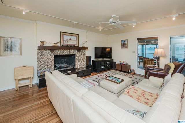 881 RIDGEWAY CIRCLE, Talladega, AL 35160