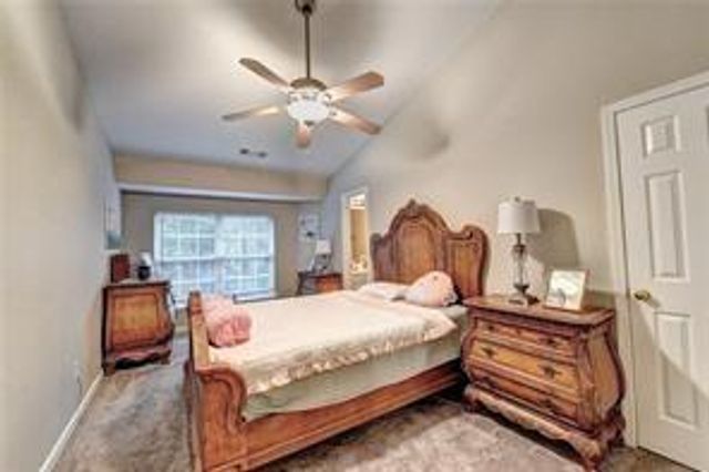 270 Paden Cove Trail, Lawrenceville, GA 30044