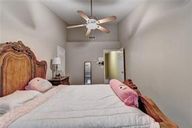 270 Paden Cove Trail, Lawrenceville, GA 30044