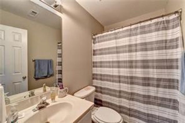 270 Paden Cove Trail, Lawrenceville, GA 30044