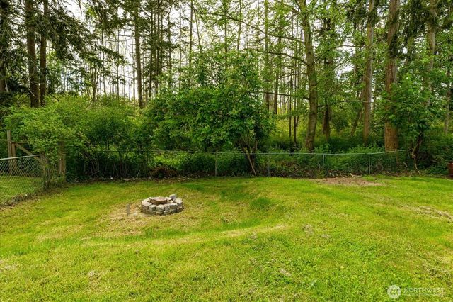 1167 Sparrow Drive, Oak Harbor, WA 98277