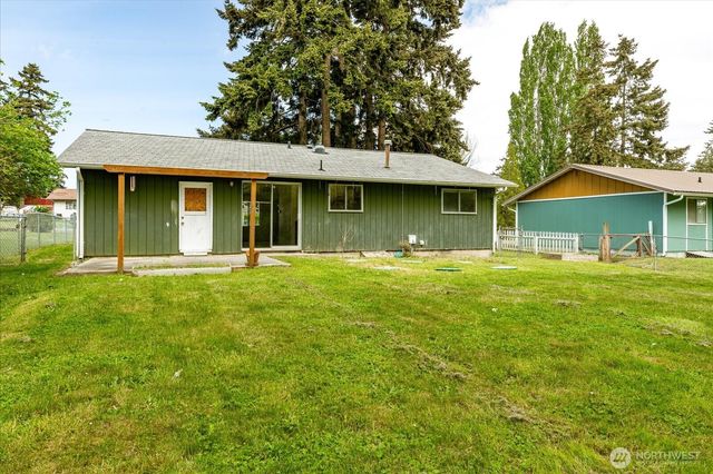 1167 Sparrow Drive, Oak Harbor, WA 98277