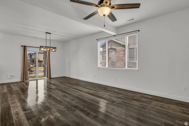 7077 S GREENSAND DR, West Jordan, UT 84084