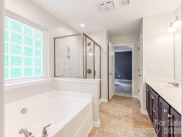 10333 Misty Moss Court, Mint Hill, NC 28227