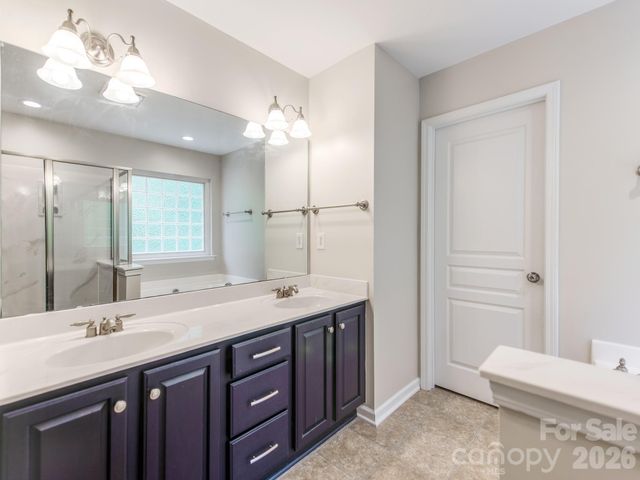 10333 Misty Moss Court, Mint Hill, NC 28227