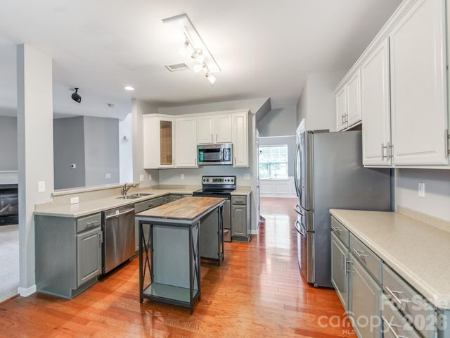10333 Misty Moss Court, Mint Hill, NC 28227