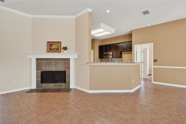 461 Augusta Dr, Rockport, TX 78382