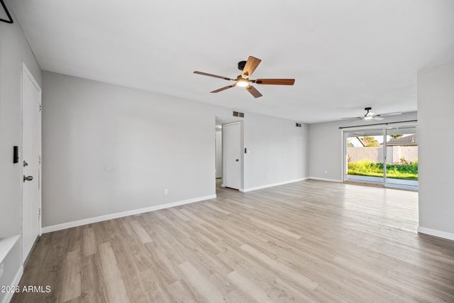 3409 E Campo Bello Drive, Phoenix, AZ 85032