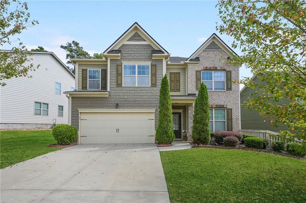 Image 1 of property listing at 1365 Delo Lane, Cumming, GA 30041