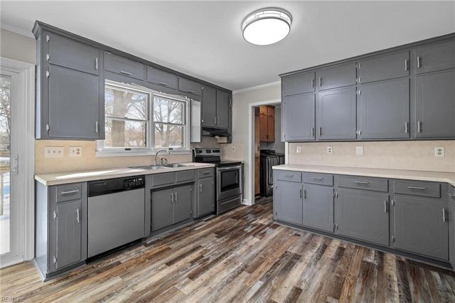 1039 Consolidated RD, Elizabeth City, NC 27909