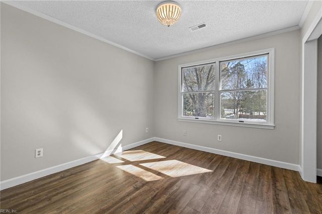 1039 Consolidated RD, Elizabeth City, NC 27909