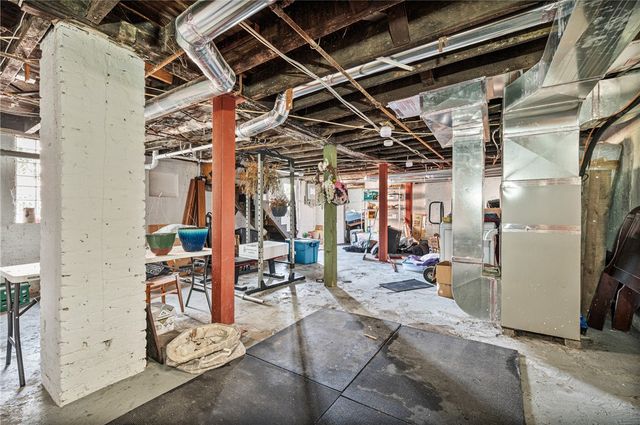 2632 Broadway Ave, Dormont, PA 15216
