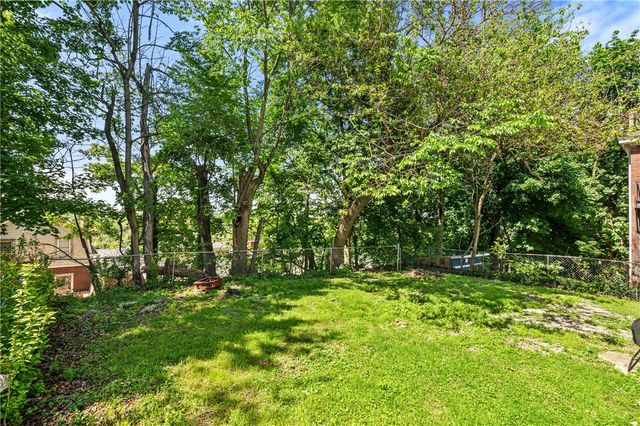 2632 Broadway Ave, Dormont, PA 15216