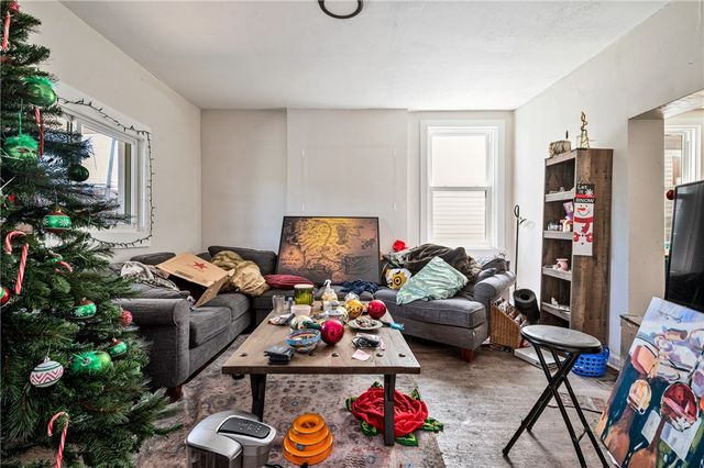 2632 Broadway Ave, Dormont, PA 15216
