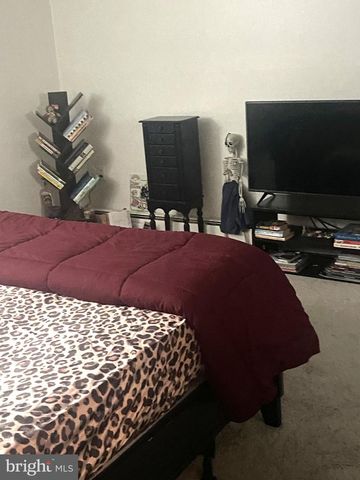 83 OAKLAND DR, Pittsgrove, NJ 08318