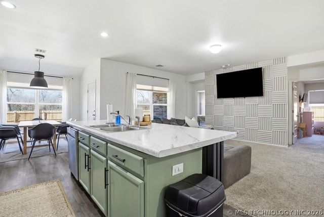 15930 S 74th East Avenue, Bixby, OK 74008