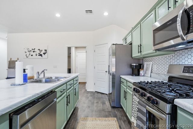 15930 S 74th East Avenue, Bixby, OK 74008