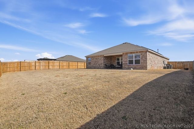15930 S 74th East Avenue, Bixby, OK 74008