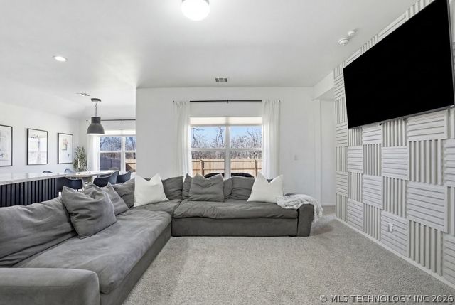 15930 S 74th East Avenue, Bixby, OK 74008