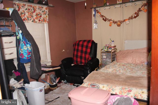 17 OAK AVE, Wilmington, DE 19805