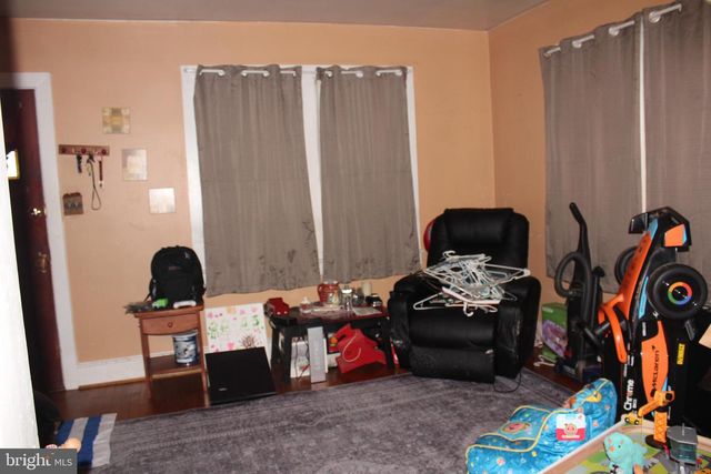 17 OAK AVE, Wilmington, DE 19805