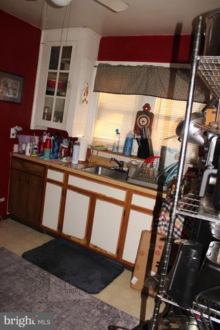 17 OAK AVE, Wilmington, DE 19805