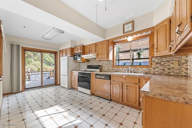 499 Tompkins Avenue, Akron, OH 44305