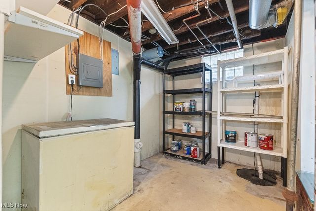 499 Tompkins Avenue, Akron, OH 44305