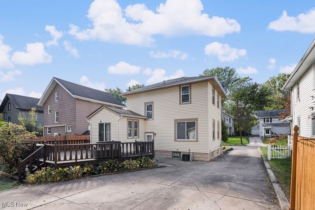 499 Tompkins Avenue, Akron, OH 44305