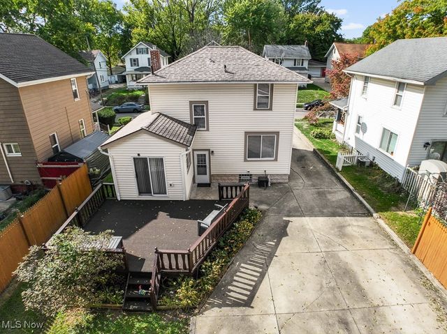 499 Tompkins Avenue, Akron, OH 44305