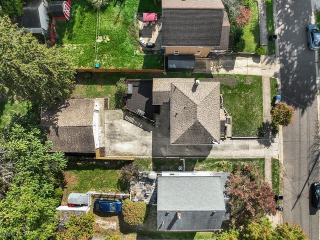 499 Tompkins Avenue, Akron, OH 44305