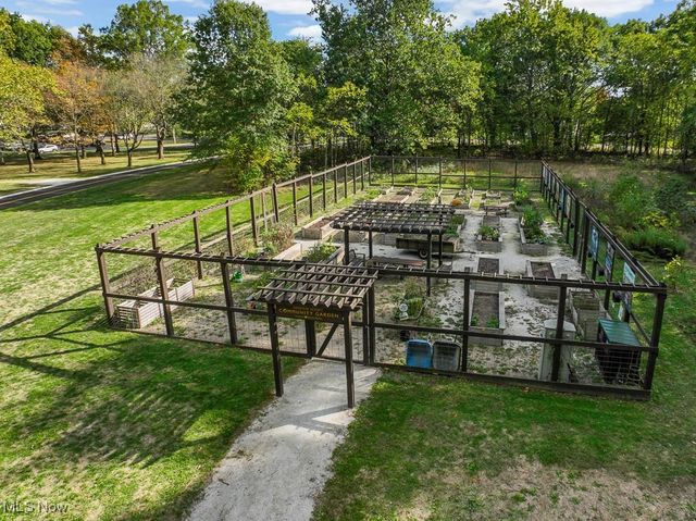 499 Tompkins Avenue, Akron, OH 44305