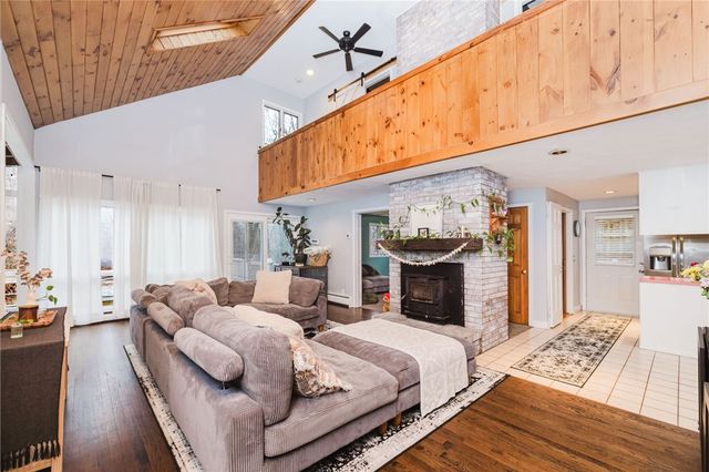 235 Lippitt Avenue, Cranston, RI 02921