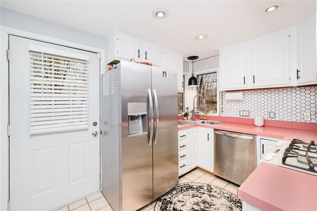 235 Lippitt Avenue, Cranston, RI 02921