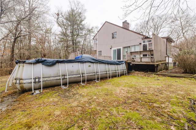 235 Lippitt Avenue, Cranston, RI 02921