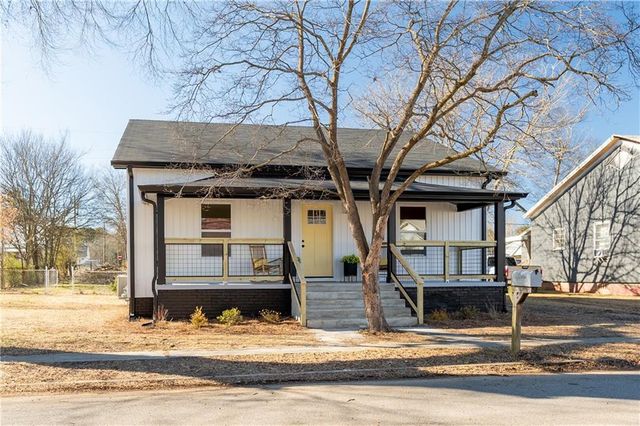 34 Elm St, Aragon, GA 30104