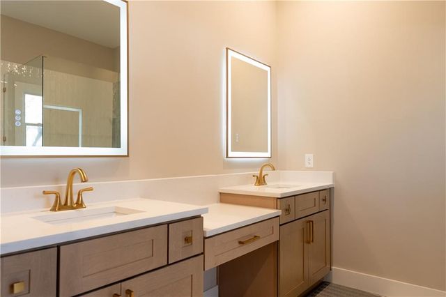 34 Elm St, Aragon, GA 30104