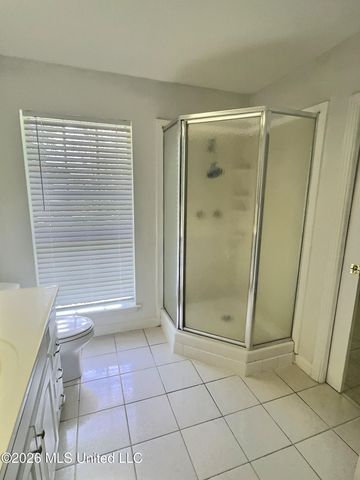 6509 Shore Drive, Ocean Springs, MS 39564