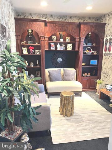 11 MERRYTON ST, Voorhees, NJ 08043