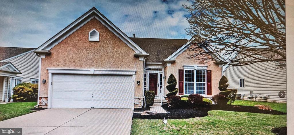 11 MERRYTON ST, Voorhees, NJ 08043