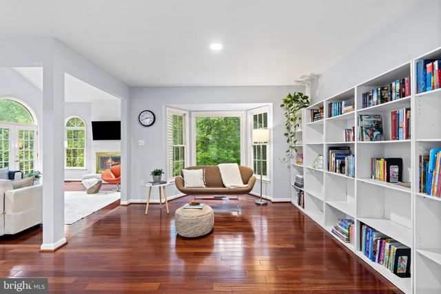 6832 COMPTON HEIGHTS, Clifton, VA 20124