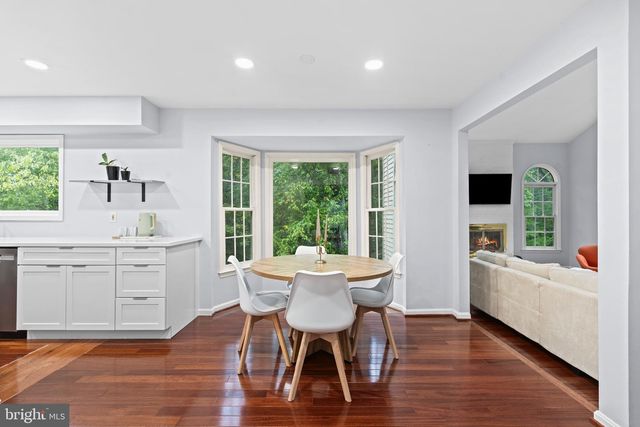 6832 COMPTON HEIGHTS, Clifton, VA 20124
