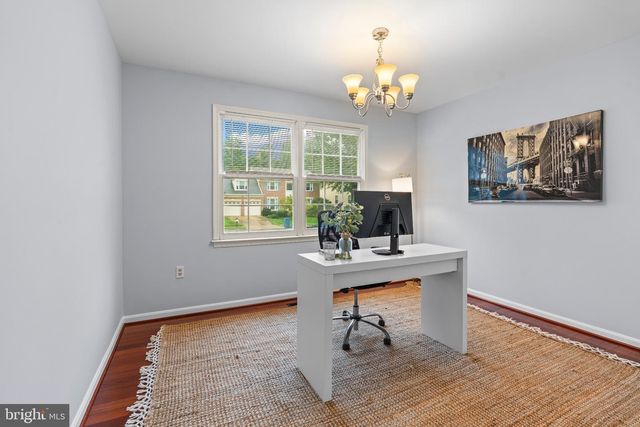 6832 COMPTON HEIGHTS, Clifton, VA 20124
