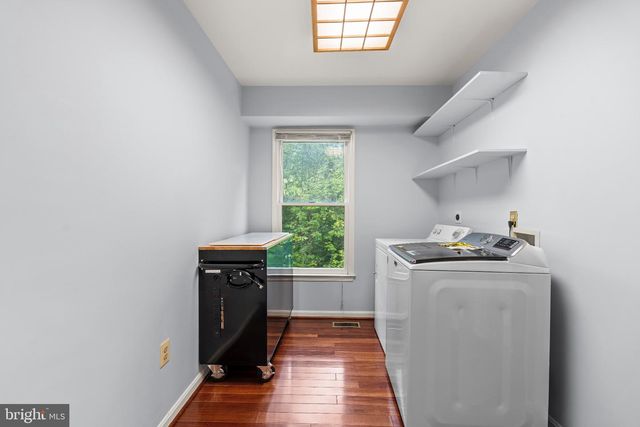 6832 COMPTON HEIGHTS, Clifton, VA 20124